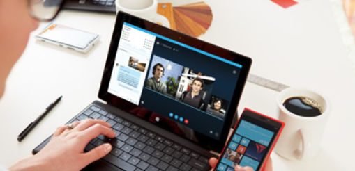 skype 怎么加国外朋友(skype手机如何同时登录两个账户)