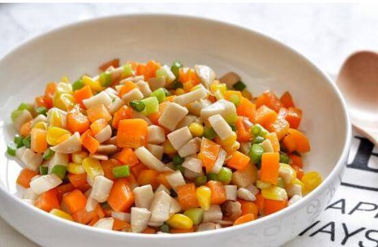 毛头鬼伞和什么炖好吃(毛头鬼伞怎么采)