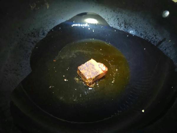 怎么炒钉螺好吃又简单方便(怎么炒钉螺视频)