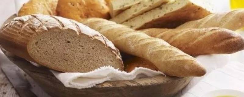 面包的热量很高吗(面包的热量比馒头高吗)