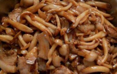 怎么炒白玉菇洋葱(怎样炒白玉菇才好吃)