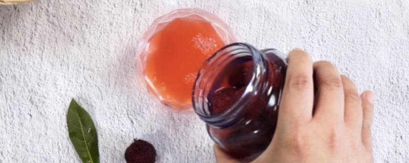 十斤白酒泡多少蓝莓(十斤白酒泡多少杨梅多少冰糖)