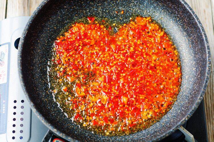 爆炒羊血怎么做好吃(家常炒羊血的做法大全)