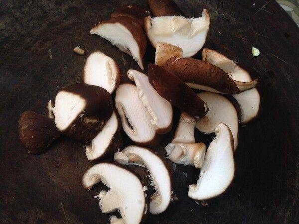 扁豆怎么炒来吃(扁豆怎么炒好看又好吃)