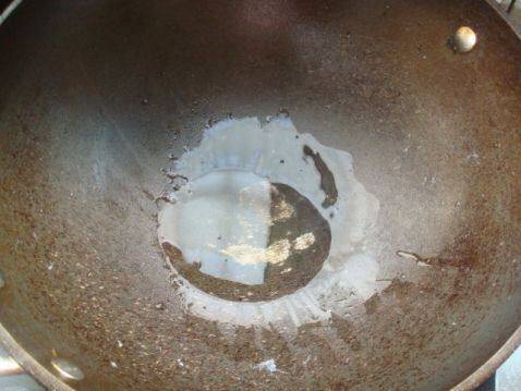 番茄炒大虾怎么做还好吃(番茄底料炒大虾)