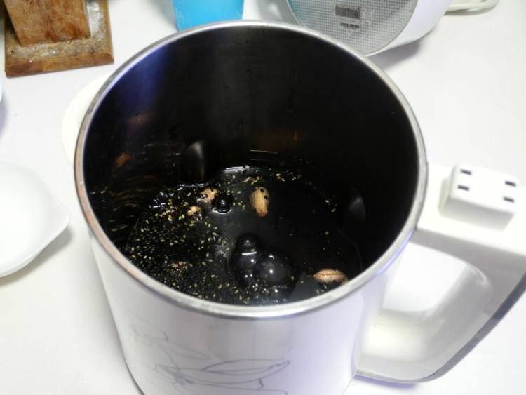 芝麻怎么做好吃又简单(芝麻怎么做好吃还香)