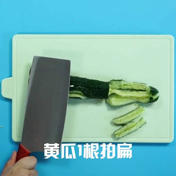 拍青瓜最简单的做法(拍青瓜怎么做好吃又脆)