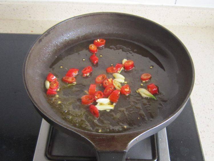 儿菜怎么炒味道好(儿菜怎样炒最好吃)