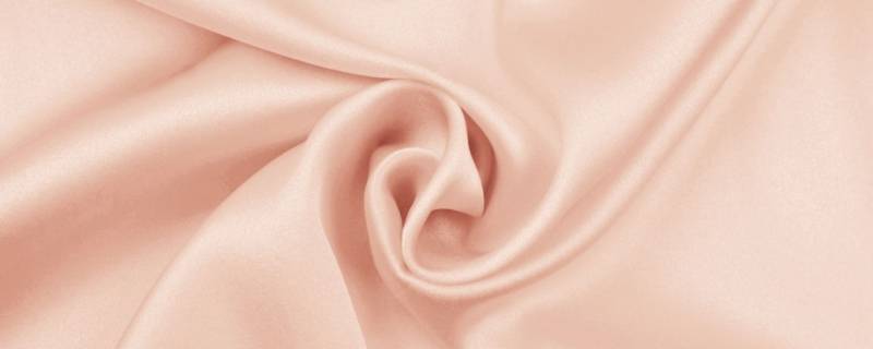 桑蚕丝皱了容易恢复吗(桑蚕丝衣服皱了怎么处理)