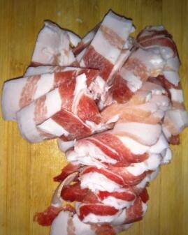 鲜笋酸菜汤的做法(腊肉鲜笋汤的做法)