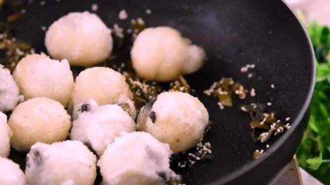 炒汤圆怎么炒才好吃(炒汤圆教程)