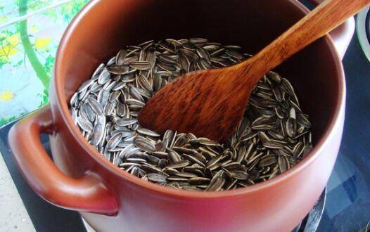 原味瓜子怎么炒熟(炒原味瓜子教程)