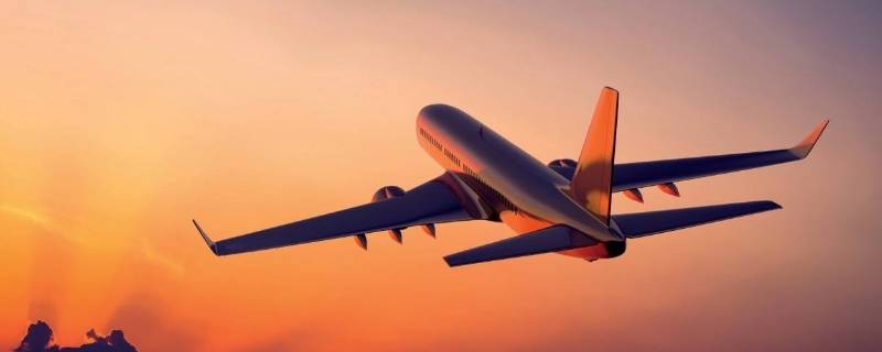 公务舱是头等舱吗(头等舱公务舱价格)