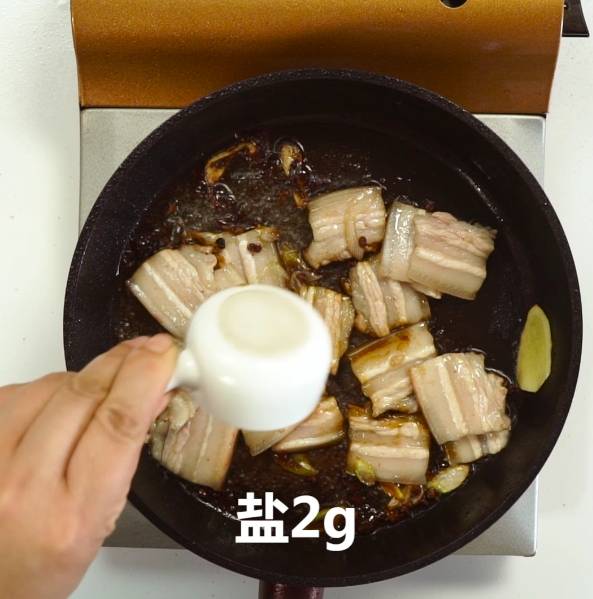 回锅肉用哪个部位的肉(回锅肉怎么做好吃不硬)