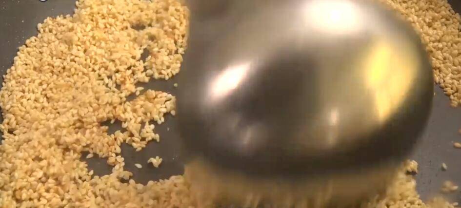 芝麻怎么炒熟做什么吃(芝麻怎么炒最香)