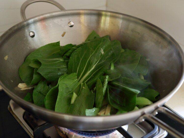 菜怎么炒好吃又简单的家常菜(菜花怎么炒好吃)