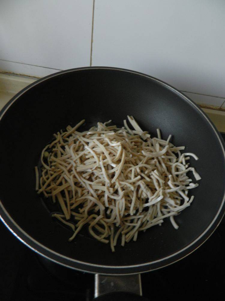 豆腐丝怎么炒好吃又简单(豆腐丝怎么炒好吃又简单步骤)