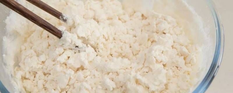 拌面粉用冷水还是温水(做包子面粉用热水还是冷水)