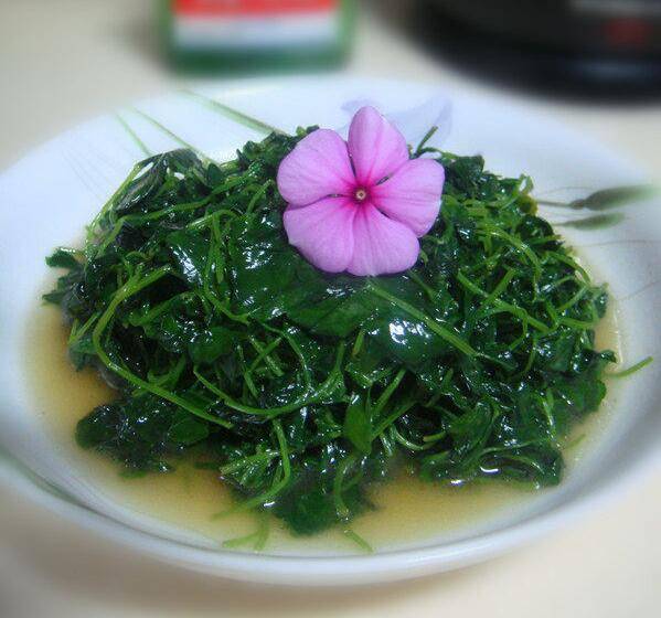 草头怎么炒的嫩(草头怎么炒的嫩又好吃)