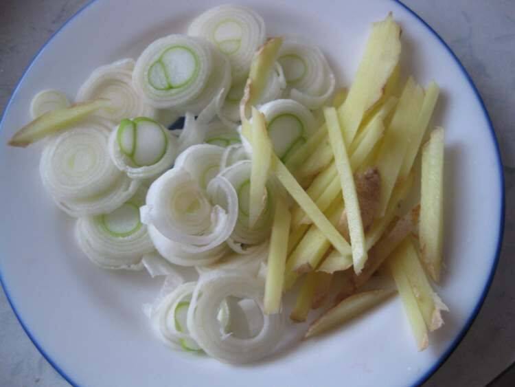 馇子用什么做的(馇子机器)