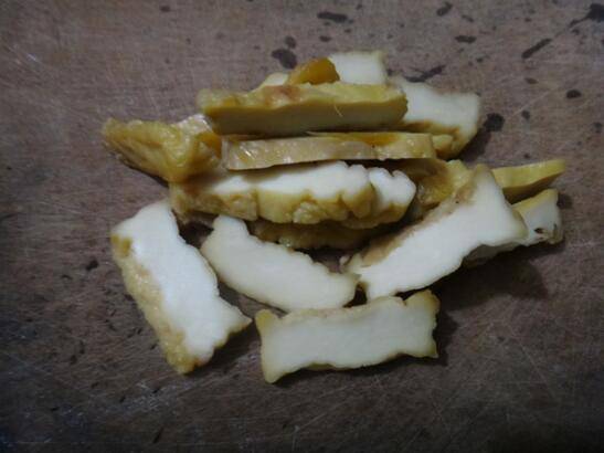 怎么炒豆干(怎么用芹菜炒豆干好吃)