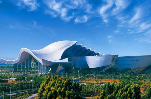 广州意大利领事馆地址(广州意大利领事馆咨询电话)