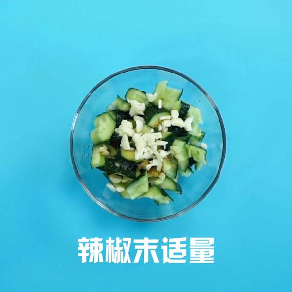 拍青瓜最简单的做法(拍青瓜怎么做好吃又脆)