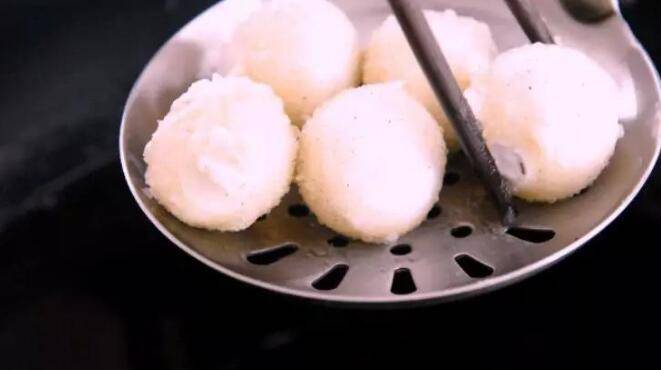 炒汤圆怎么炒才好吃(炒汤圆教程)