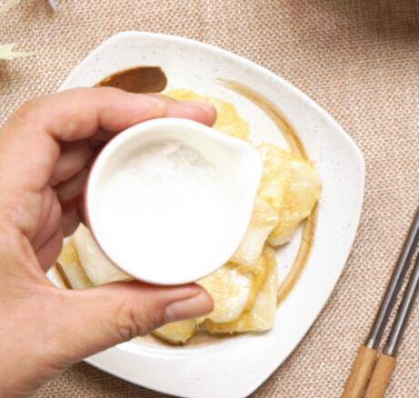 年糕怎么吃最健康又简单(年糕怎么吃好消化)