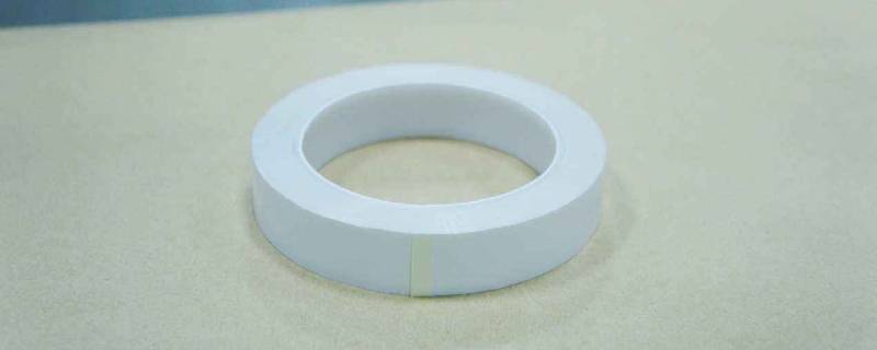 无痕胶贴墙上怎么剥离(无痕胶贴墙上怎么剥离不损伤墙皮)