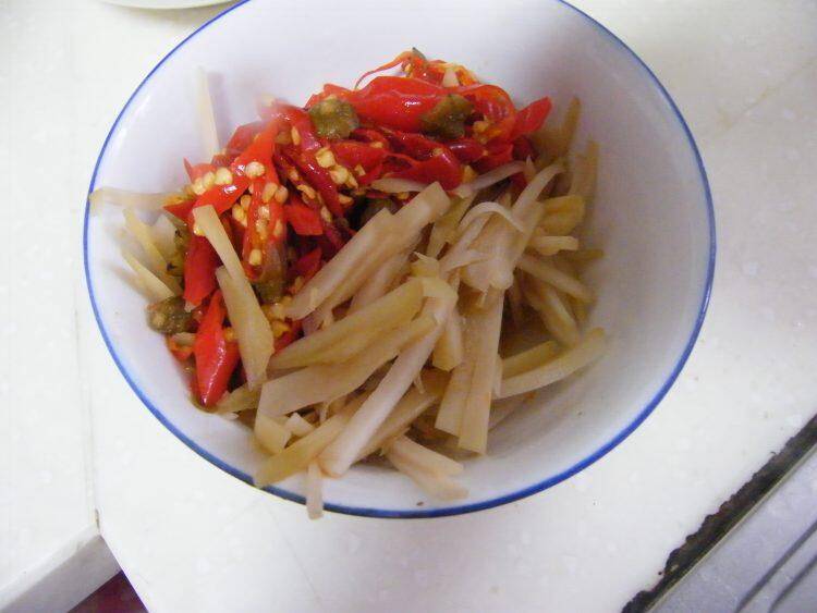 猪小肠怎么炒脆(猪小肠怎么炒又脆又好吃)