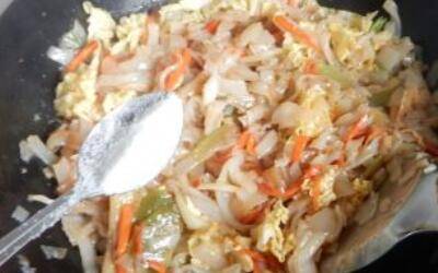 商业版炒凉皮(绝味凉皮的正宗做法)