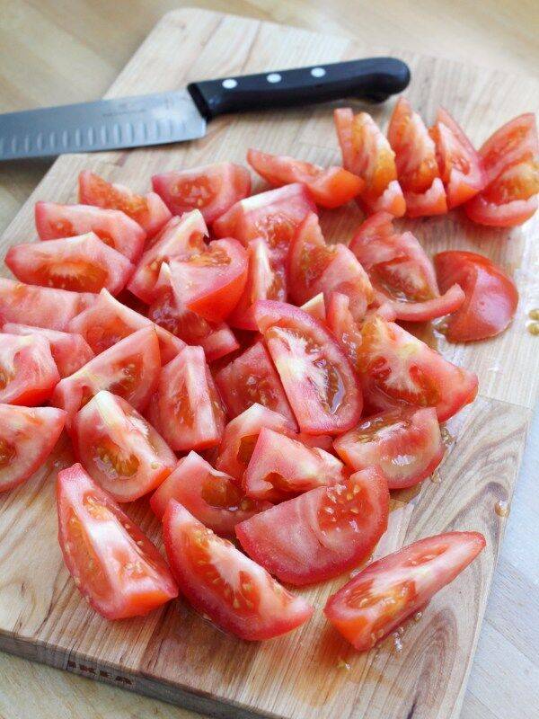 西红柿干怎么晒不发黑(西红柿干枯病害图片)