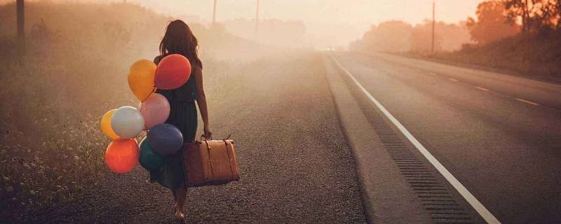 如何正确走路瘦腿(如何正确走路呢)