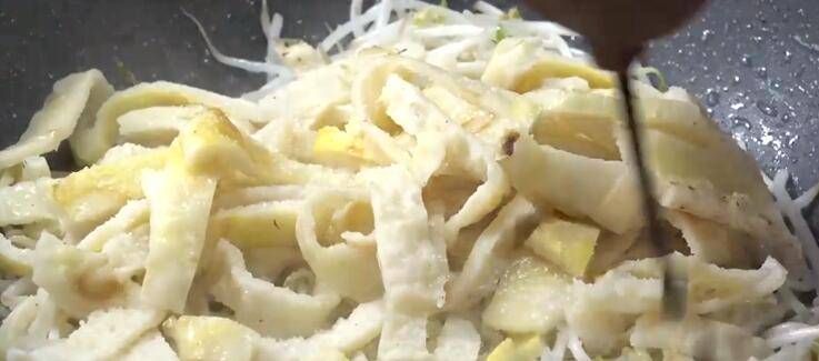 怎么炒饼子最好吃(怎么炒饼不粘锅的做法)