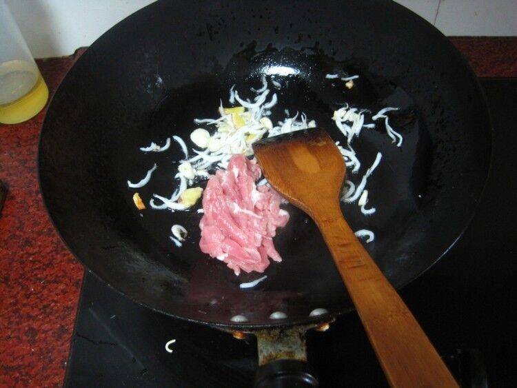 小银鱼怎么做好吃又简单家常(小银鱼怎么做好吃又简单家常的)