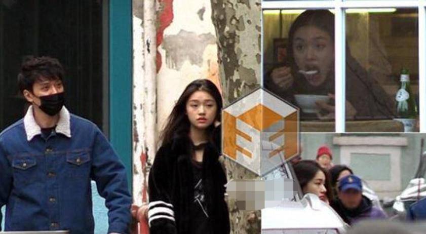 赵丽颖冯小刚离婚(冯丽颖离婚)