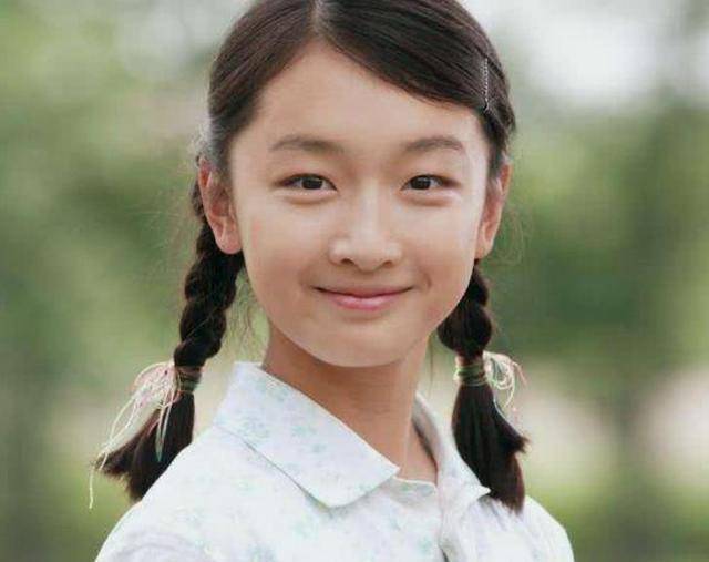 张艺谋很快赢得了五人的人气，前四位都在一线，但她已经退出了娱乐圈。