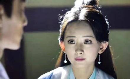 最强的面对面，一半厉害，一半聪明。《庆余年》她是杨幂和赵的“合体”。