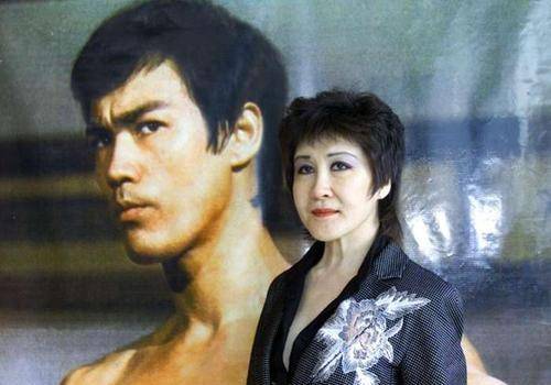 李小龙怎么才活了32岁(李小龙享年33岁)