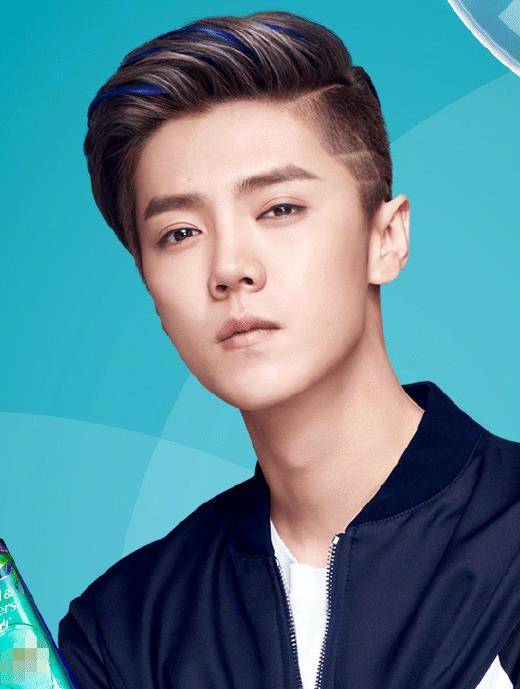 关晓彤鹿晗情侣照片(关晓彤鹿晗同时晒照)