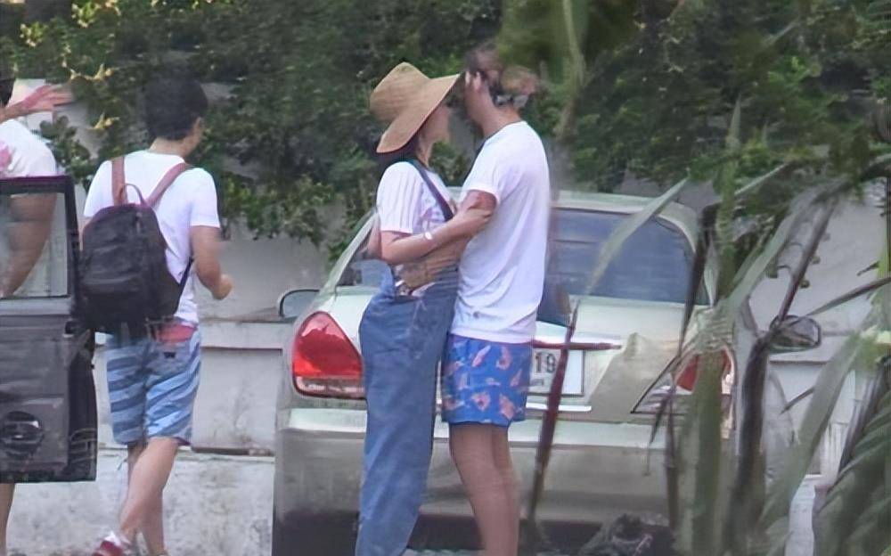 因为《一指禅》拍了五年，90多亿票房无人问津，百合还能翻盘吗？