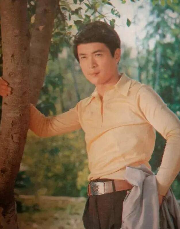 因流氓罪被判4年,“铁窗”王子迟志强是真流氓还是“坏人”?