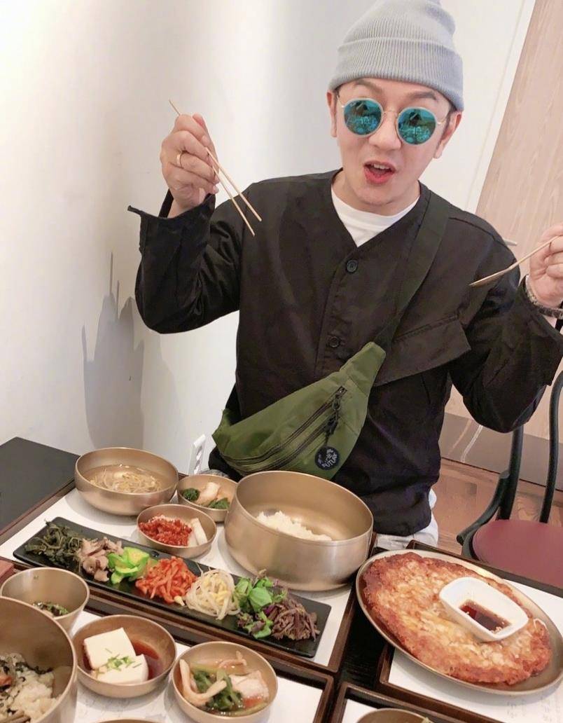 陈木胜最近的曝光,从住千万豪宅到卖牛,他经历了什么?