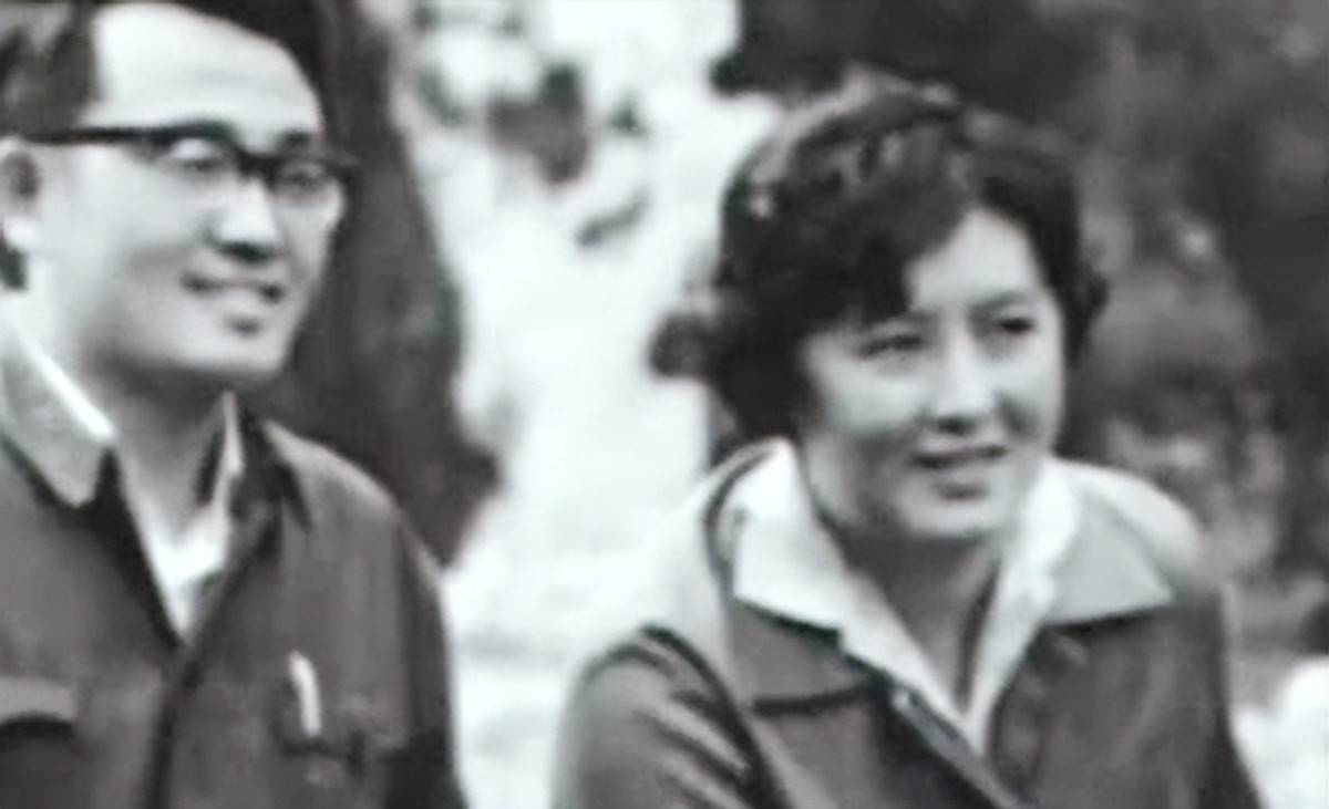 “阿诗玛”杨丽坤去世22年了，唐凤楼还是忘不了。连公司都是她的名字。