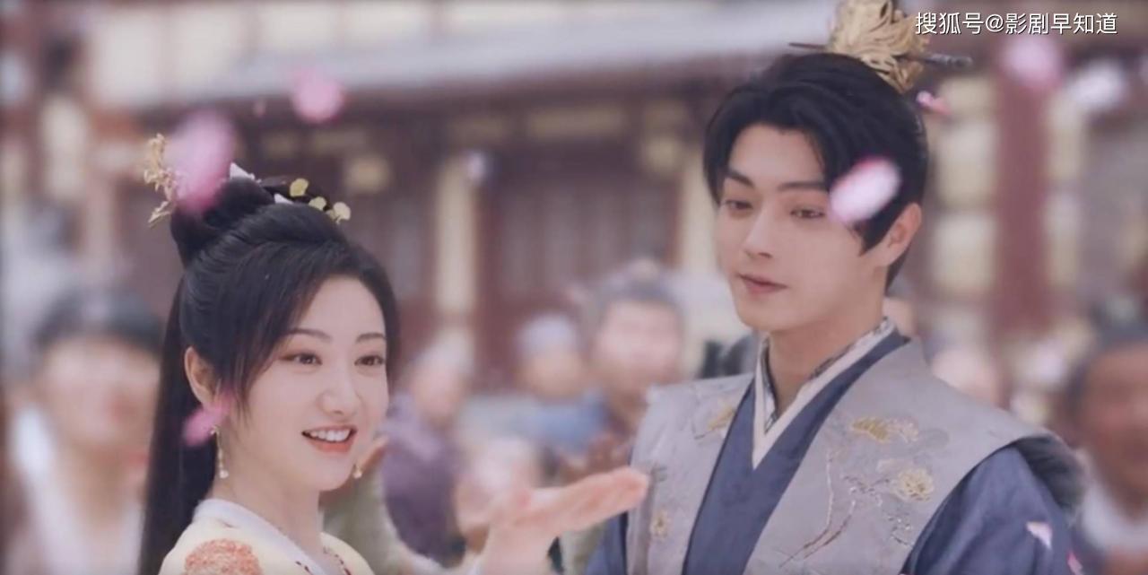 杨幂龚俊《狐妖小红娘》，造型评价两极化，造型师能力被质疑(龚俊演过狐妖小红娘)