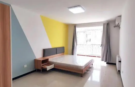 房东不让续租一个月怎么办(如果不续租 房东应该提前多久告诉房客)