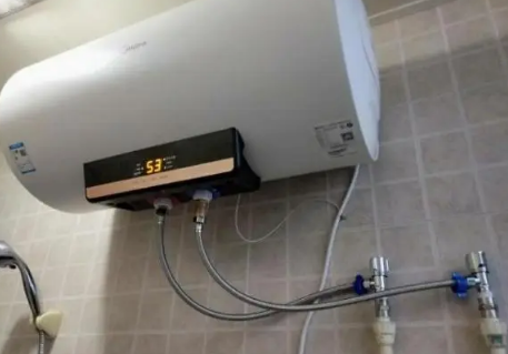 热水器为什么会自己打燃(热水器为什么会自动升到六七十度)