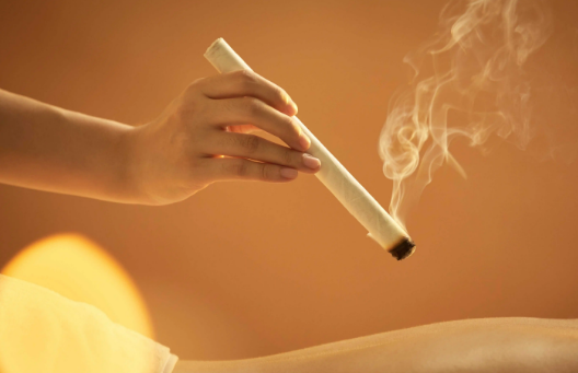 三伏灸是天天灸还是某天灸(三伏灸是天天灸还是隔天灸)