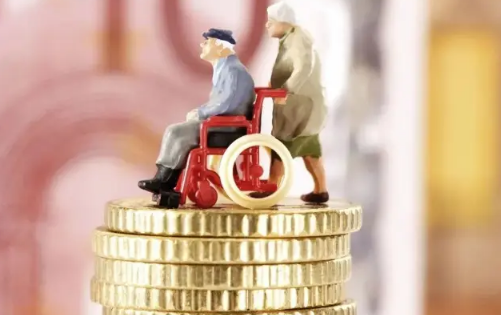 月入四千怎样理财(月入四千怎么活)